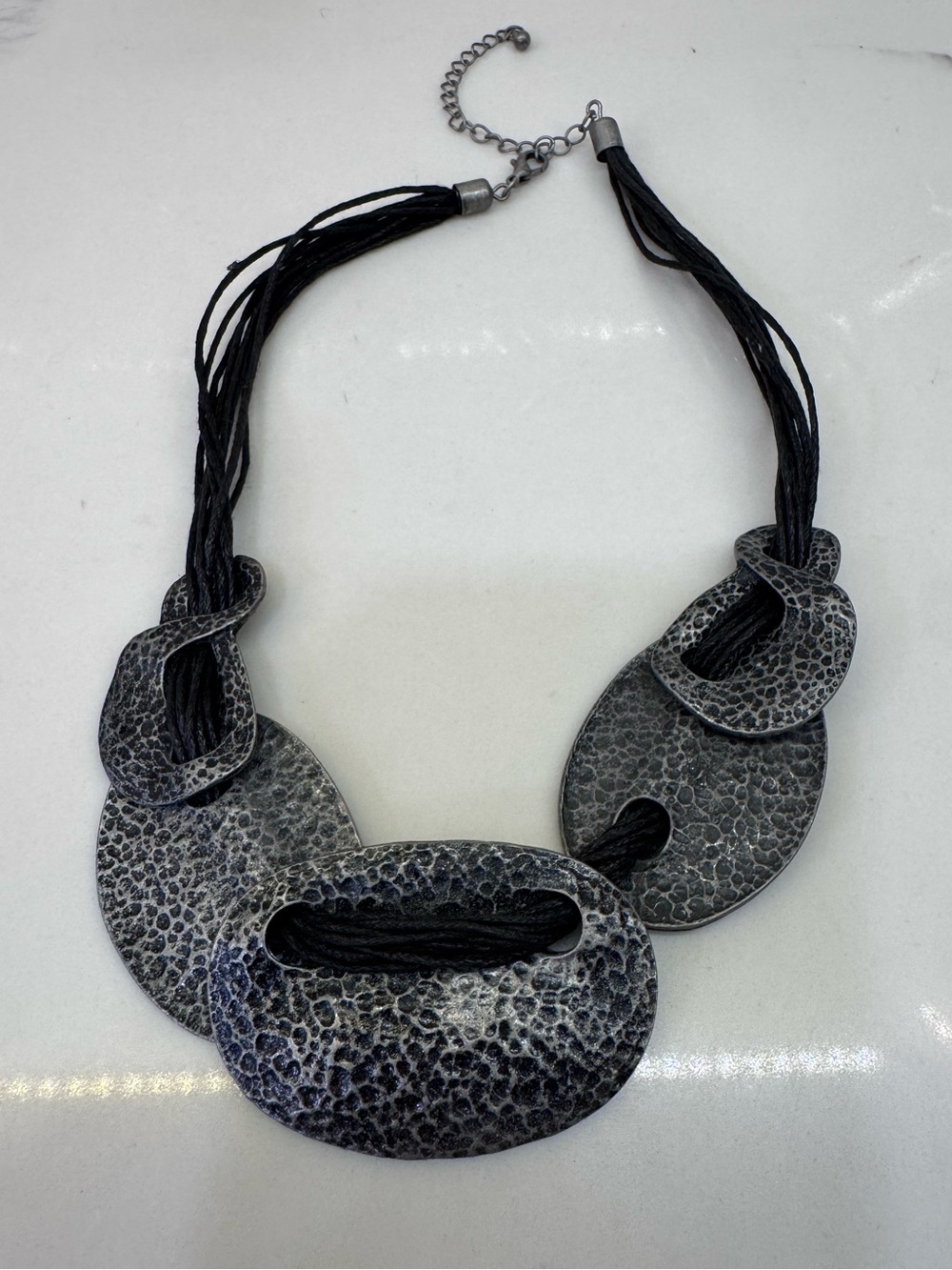 Stylish Textured Black Statement Necklace